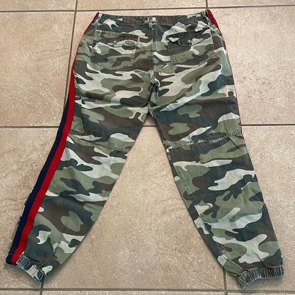 Mother The no zip misfit Camo Pants - Size: 28 - Picture 5 of 12